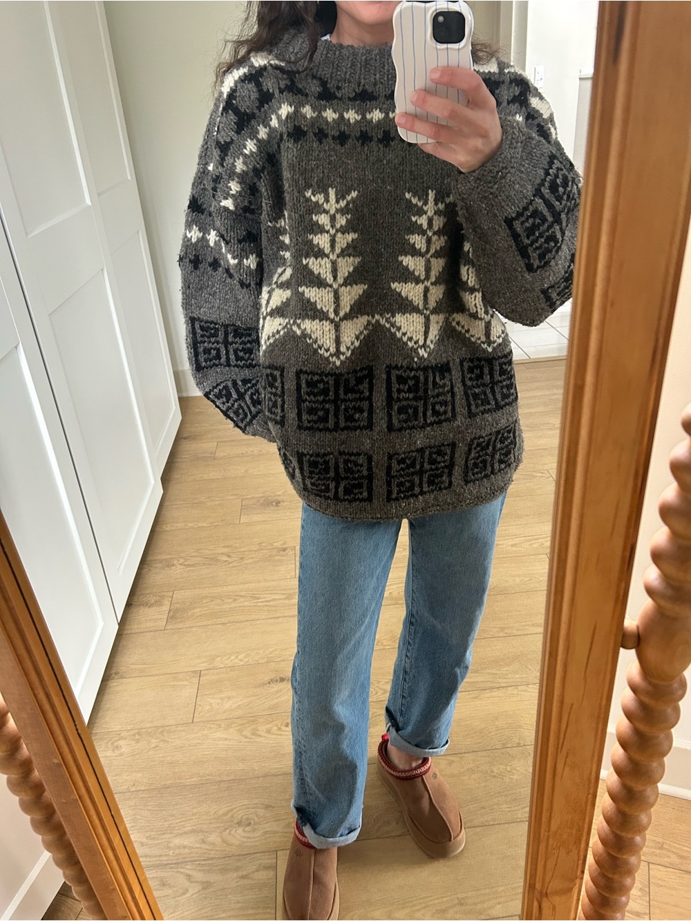 100% wool Handmade Knit Crewneck Sweater - Neutral Fair Isle Knit